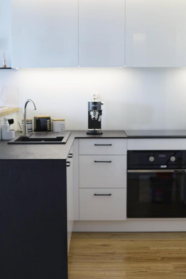 Capital Towers - Apartament Modern Z Widokiem Na Rzeke Rzeszów Buitenkant foto